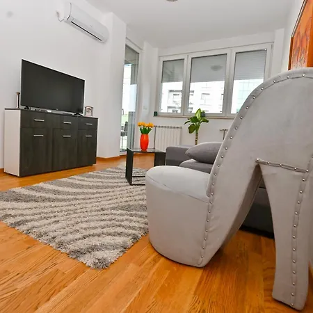 Apartment Urban Novi Sad